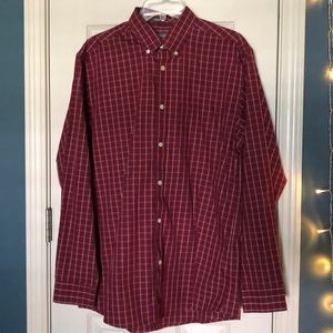 Eddie Bauer-Men’s Wrinkle Free Relaxed Fit Button